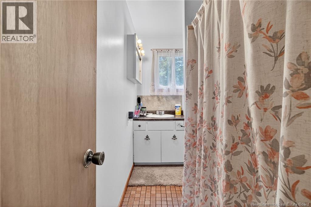 244 Fairfield Road, Sackville, New Brunswick  E4L 2Y1 - Photo 14 - NB124474