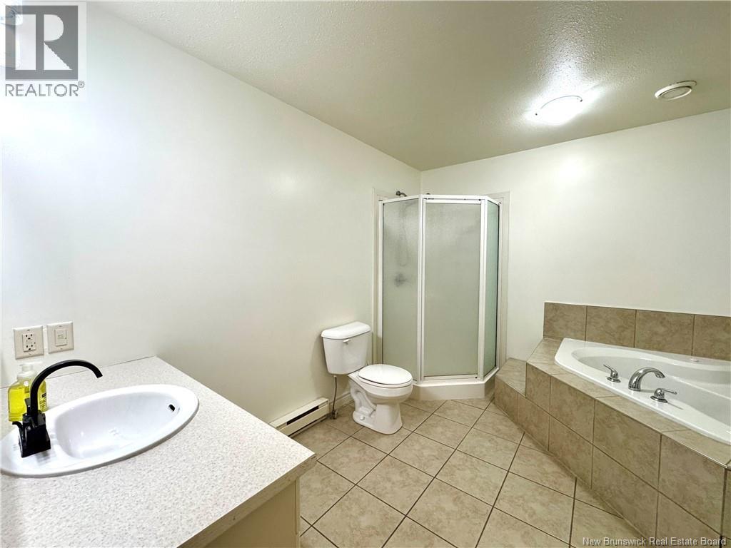 225 Serenity Lane Unit# 325, Fredericton, New Brunswick  E3B 0H1 - Photo 15 - NB124389