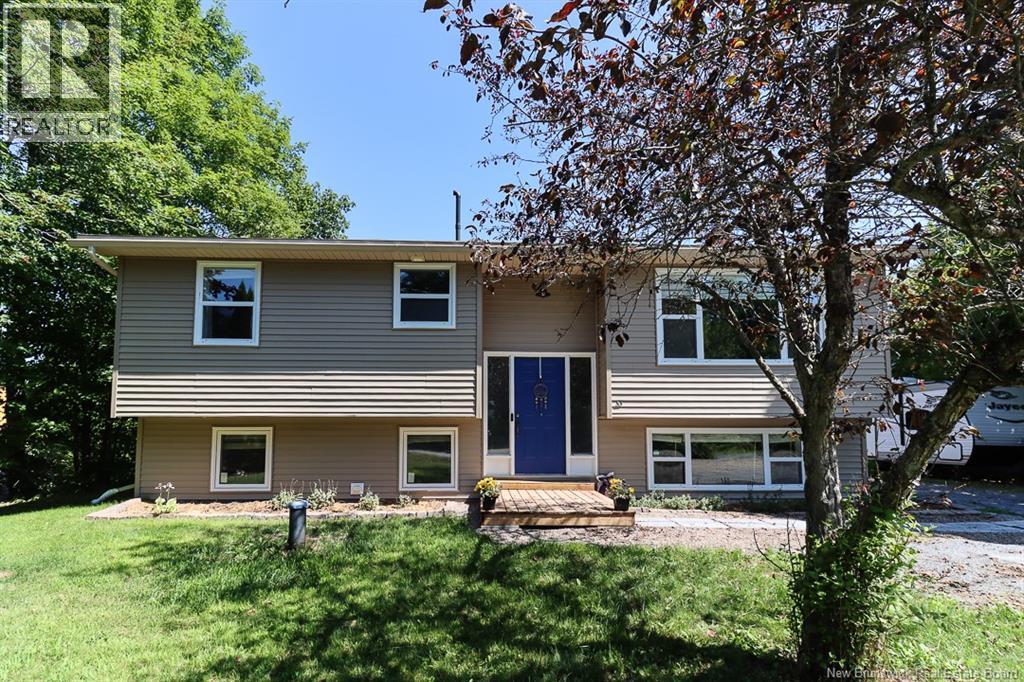 20 Sheryl Drive, Rothesay, New Brunswick  E2S 1A7 - Photo 1 - NB124423