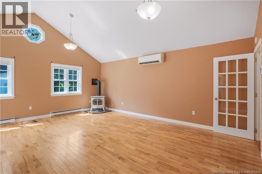 34 Day Street, Fredericton, New Brunswick  E3B 7E1 - Photo 18 - NB124443