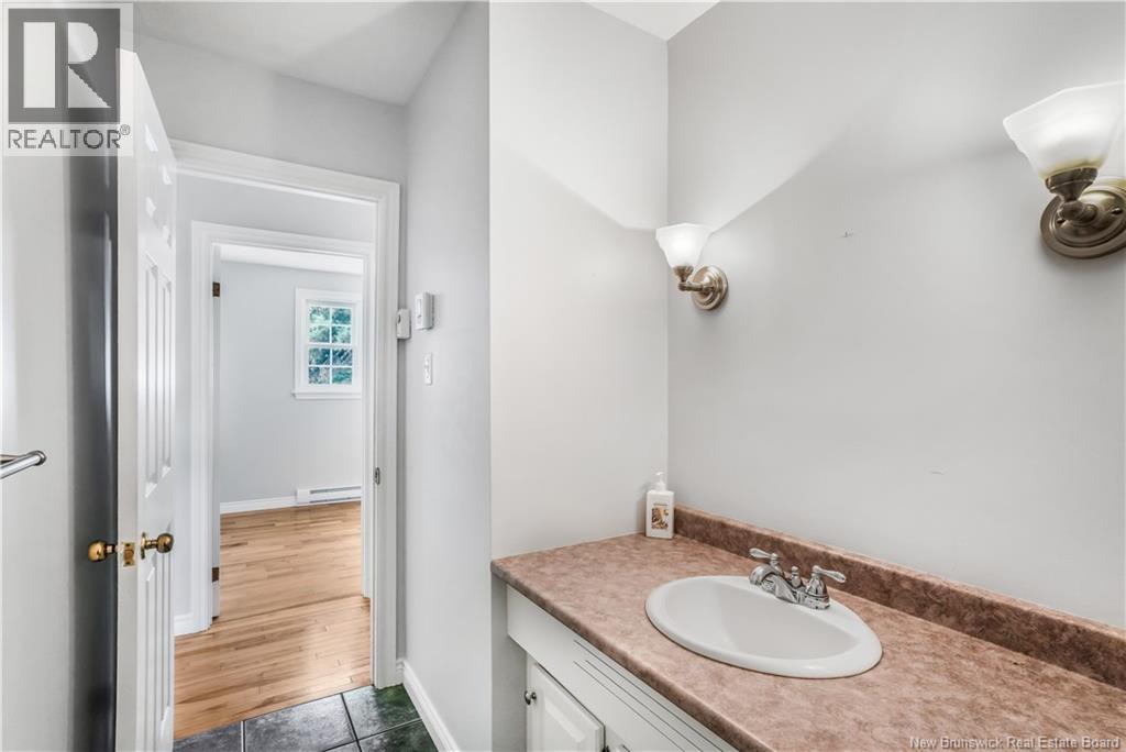 34 Day Street, Fredericton, New Brunswick  E3B 7E1 - Photo 21 - NB124443