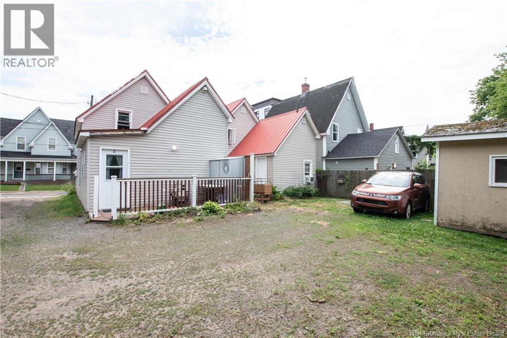 60 Elm Street, Moncton, New Brunswick  E1C 5T6 - Photo 33 - NB124504