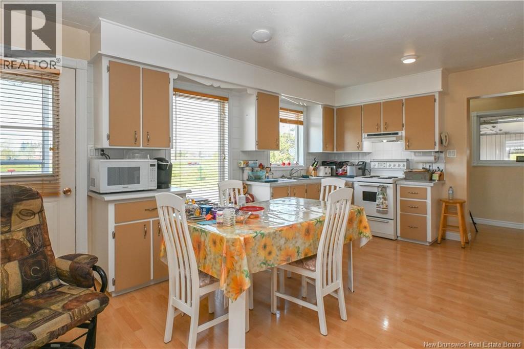 1518 De La Mer Boulevard, Saint-Marie-Saint-Raphaël, New Brunswick  E8T 1P3 - Photo 14 - NB124545