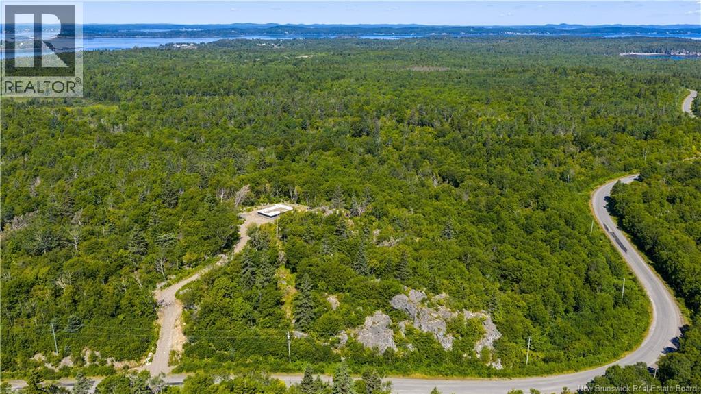 643 Fundy Drive, Wilsons Beach, New Brunswick  E5E 1Y7 - Photo 2 - NB124560