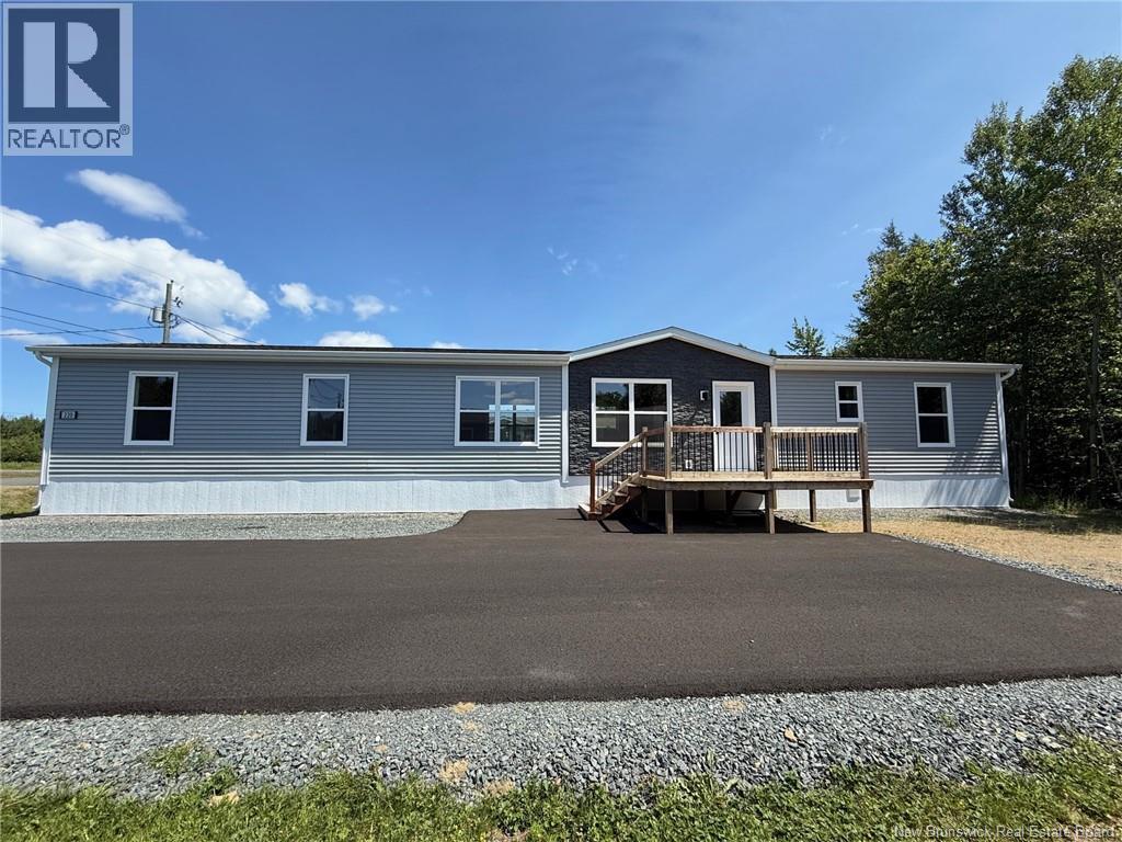 220 Rue Bella Vista, Tracadie, New Brunswick  E1X 4V1 - Photo 1 - NB124555