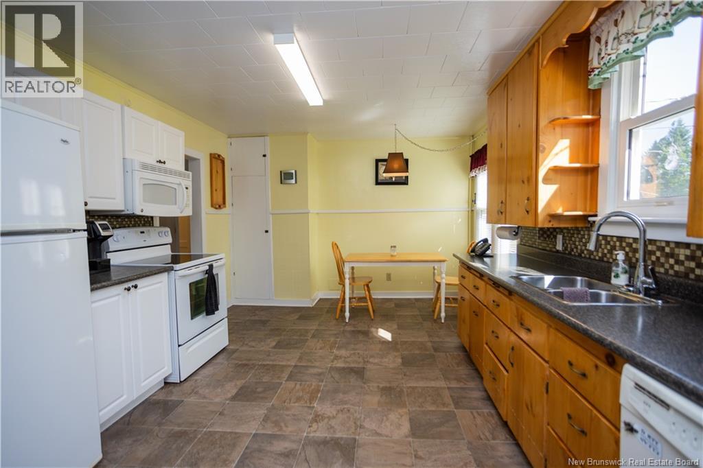 12 Beech Street, Mcadam, New Brunswick  E6J 1V8 - Photo 19 - NB124563
