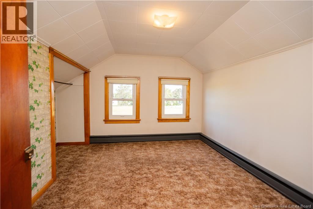 12 Beech Street, Mcadam, New Brunswick  E6J 1V8 - Photo 35 - NB124563