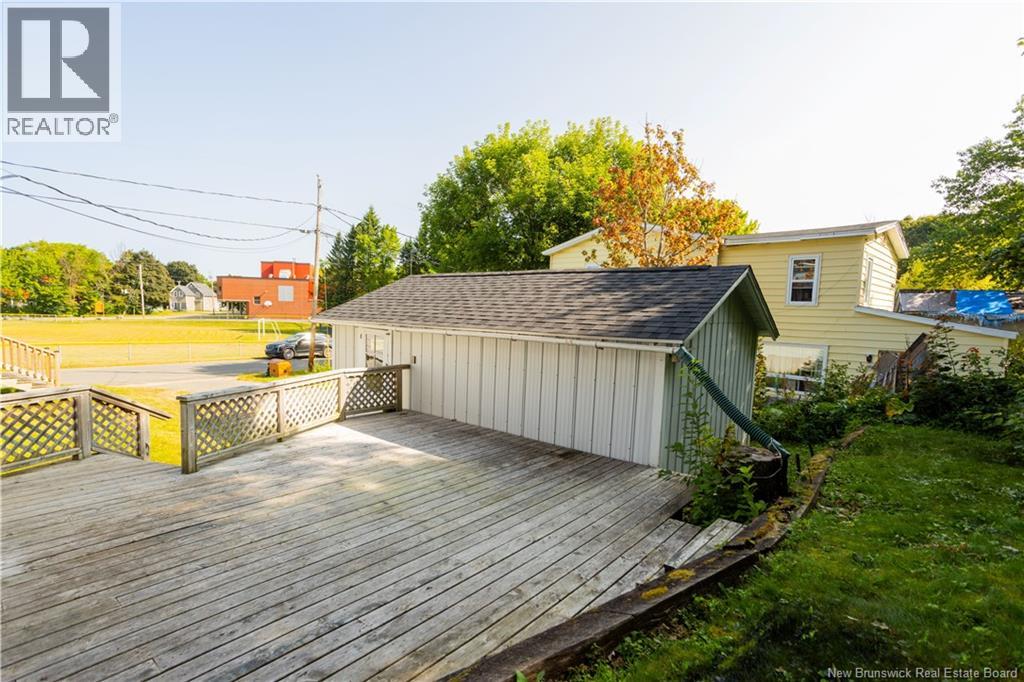 12 Beech Street, Mcadam, New Brunswick  E6J 1V8 - Photo 38 - NB124563