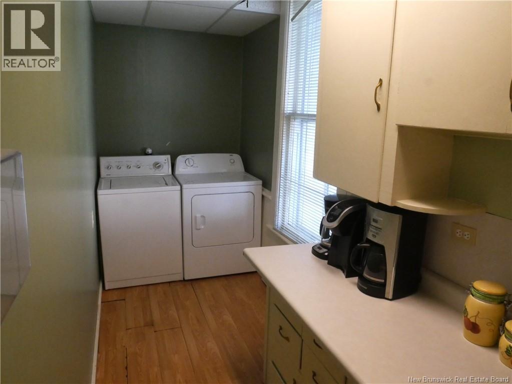 179 Broadway Street, Woodstock, New Brunswick  E7M 1B7 - Photo 12 - NB124512