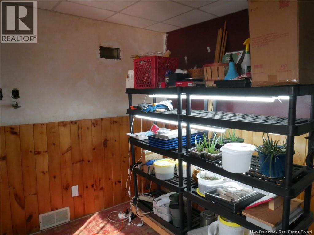 179 Broadway Street, Woodstock, New Brunswick  E7M 1B7 - Photo 38 - NB124512