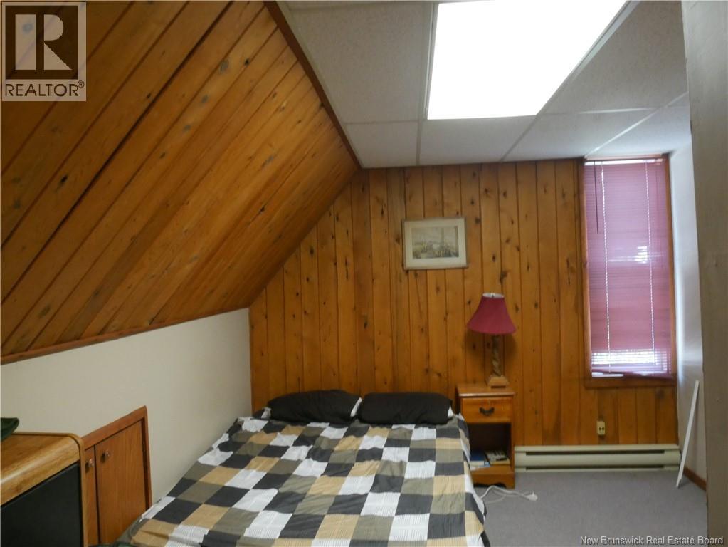 179 Broadway Street, Woodstock, New Brunswick  E7M 1B7 - Photo 49 - NB124512
