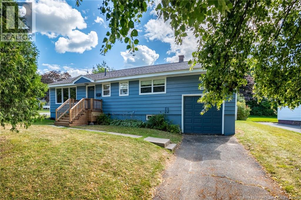 652 Loyalist Court, Fredericton, New Brunswick