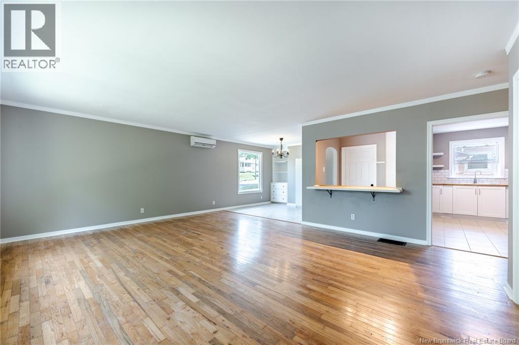 652 Loyalist Court, Fredericton, New Brunswick  E3B 3K9 - Photo 3 - NB124623