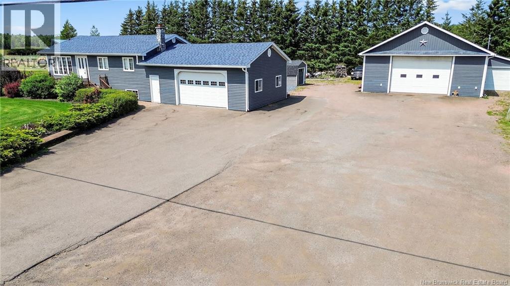 2397 Route 134, Shediac Cape, New Brunswick  E4P 3E3 - Photo 3 - NB124631