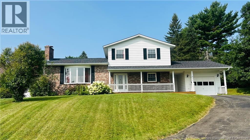 131 Riverside Drive, Woodstock, New Brunswick  E7M 2P4 - Photo 1 - NB124259
