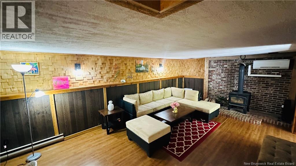 131 Riverside Drive, Woodstock, New Brunswick  E7M 2P4 - Photo 36 - NB124259