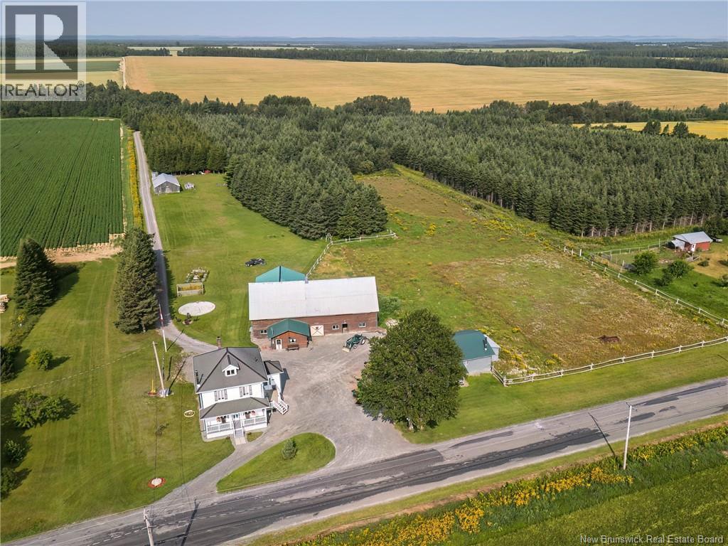 729 Route 260, Saint-Quentin, New Brunswick  E8A 2L7 - Photo 2 - NB124645