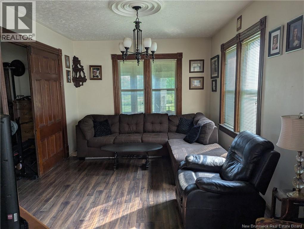 1686 Route 107, Williamsburg, New Brunswick  E6B 1W4 - Photo 13 - NB124610