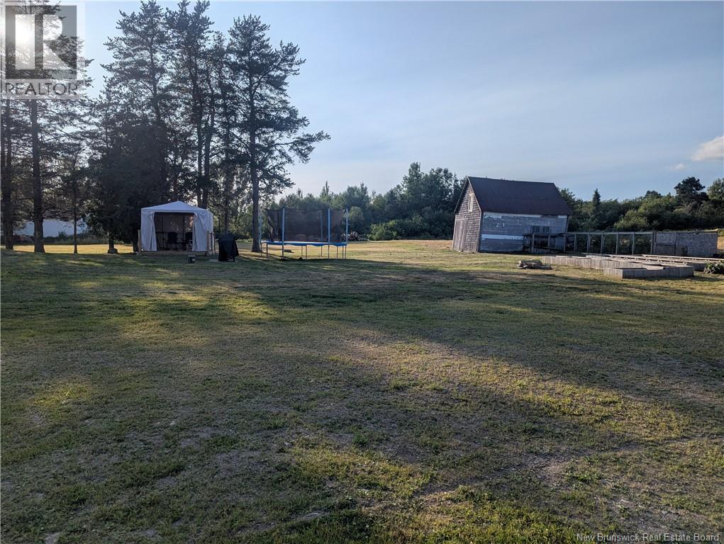 1686 Route 107, Williamsburg, New Brunswick  E6B 1W4 - Photo 4 - NB124610