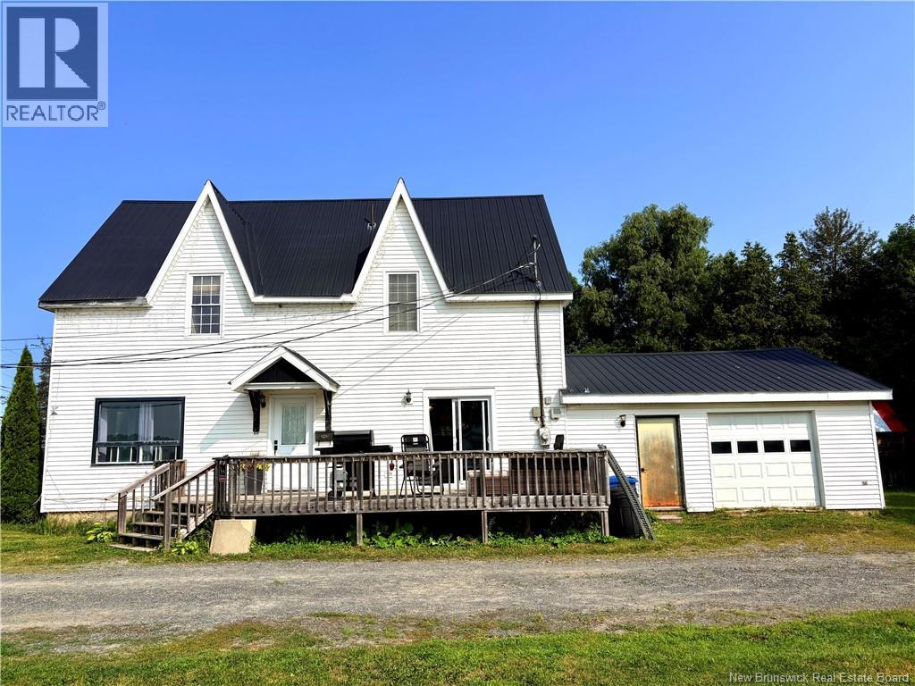166 Main Street, Hartland, New Brunswick  E7P 2M5 - Photo 1 - NB124590