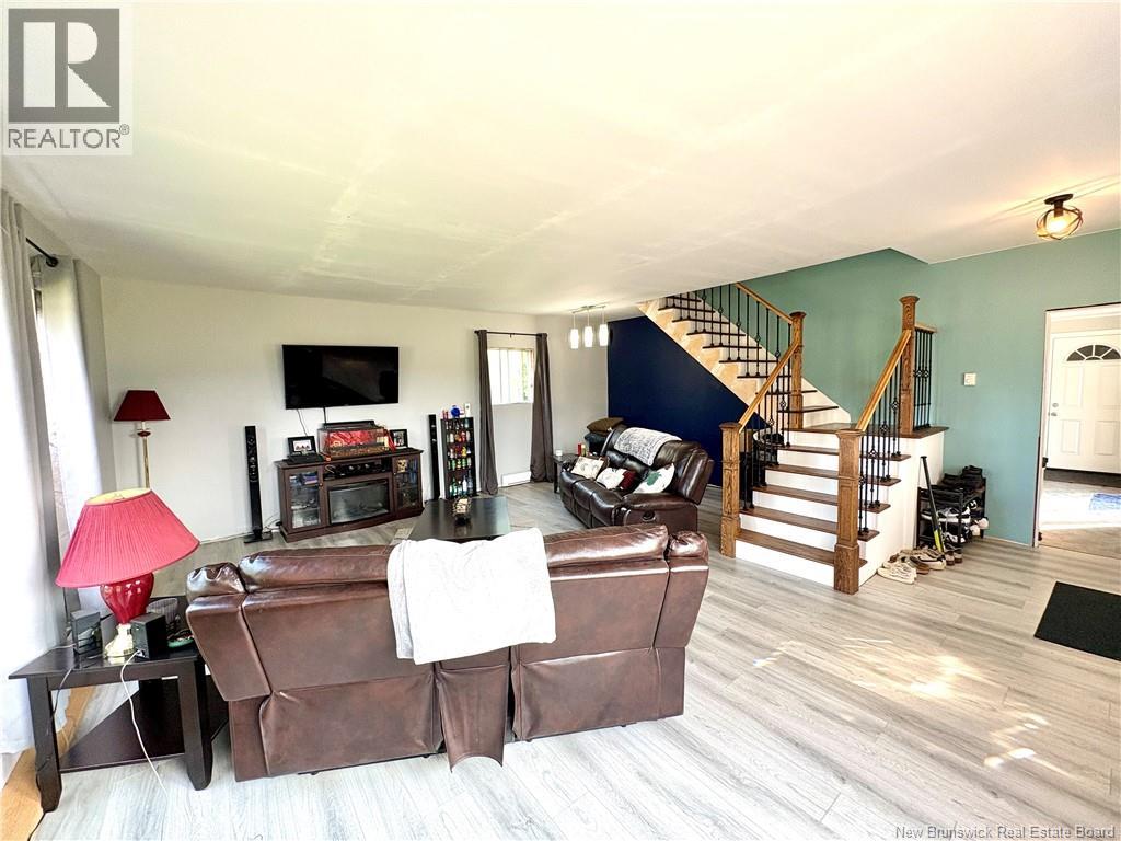 166 Main Street, Hartland, New Brunswick  E7P 2M5 - Photo 12 - NB124590