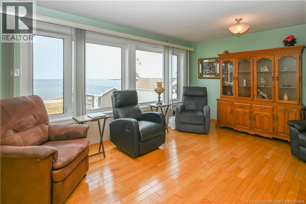 171 Saint-Pierre E Boulevard, Caraquet, New Brunswick  E1W 1B1 - Photo 25 - NB124688