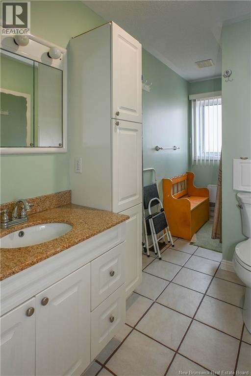 171 Saint-Pierre E Boulevard, Caraquet, New Brunswick  E1W 1B1 - Photo 29 - NB124688