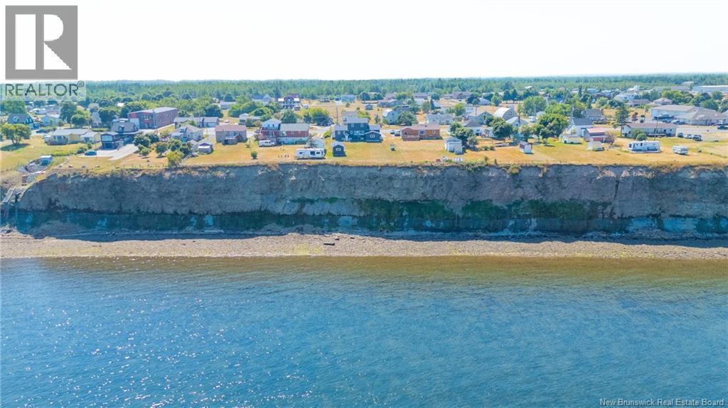 171 Saint-Pierre E Boulevard, Caraquet, New Brunswick  E1W 1B1 - Photo 45 - NB124688
