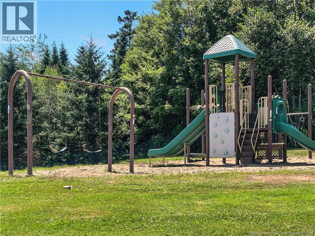 88 Woods Terrace Unit# 402, Moncton, New Brunswick  E1G 1X6 - Photo 30 - NB124429