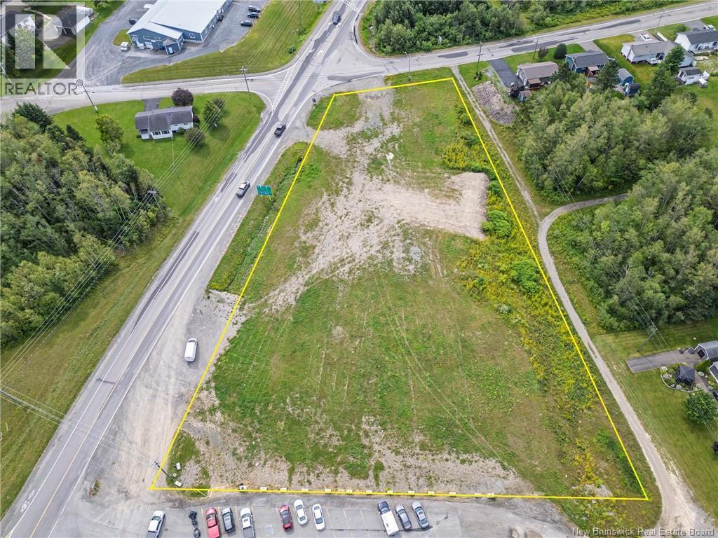 Lot Ouellette Street, Grand-Sault/grand Falls, New Brunswick  E3Z 0C2 - Photo 11 - NB124755