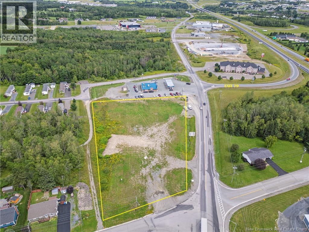 Lot Ouellette Street, Grand-Sault/grand Falls, New Brunswick  E3Z 0C2 - Photo 2 - NB124755
