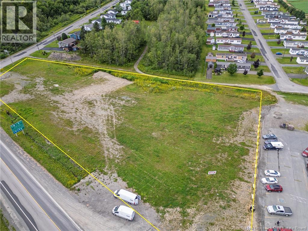 Lot Ouellette Street, Grand-Sault/grand Falls, New Brunswick  E3Z 0C2 - Photo 5 - NB124755