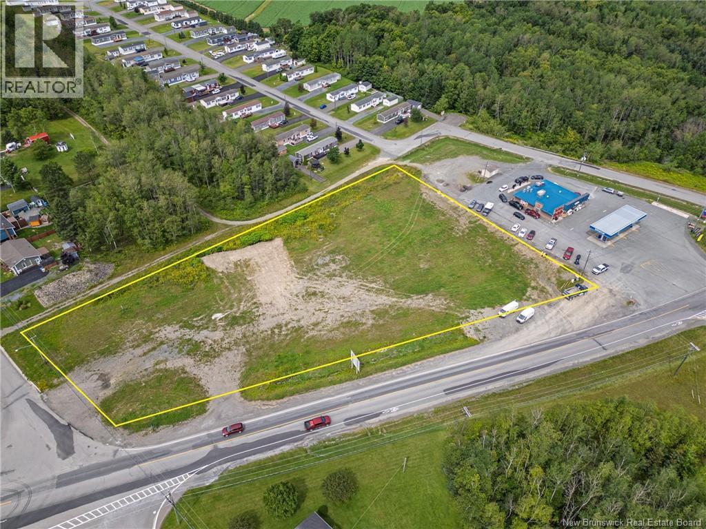 Lot Ouellette Street, Grand-Sault/grand Falls, New Brunswick  E3Z 0C2 - Photo 7 - NB124755