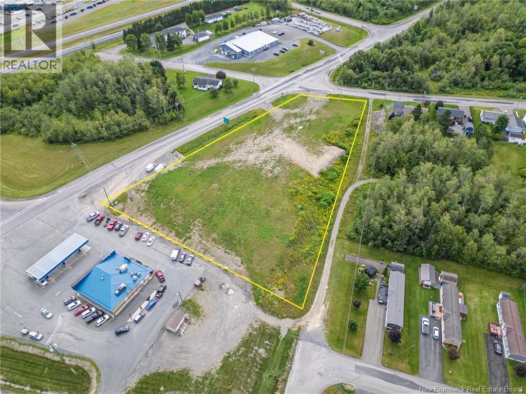 Lot Ouellette Street, Grand-Sault/grand Falls, New Brunswick  E3Z 0C2 - Photo 9 - NB124755