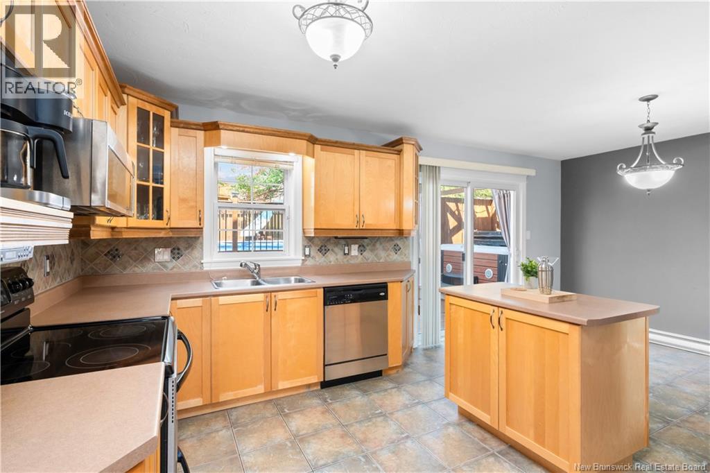 44 Du Ruisseau, Dieppe, New Brunswick  E1A 8B3 - Photo 11 - NB124726
