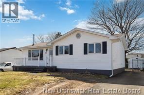 120 Dawn Crescent, Moncton, New Brunswick  E1G 1K3 - Photo 3 - NB124845