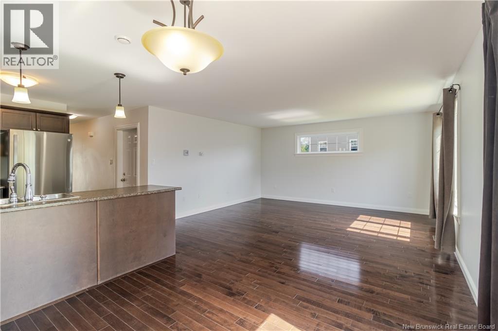 91 Huntingdon Circle, Fredericton, New Brunswick  E3B 0M1 - Photo 13 - NB124718