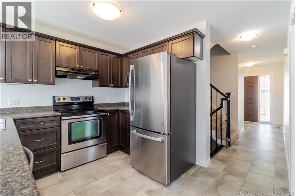 91 Huntingdon Circle, Fredericton, New Brunswick  E3B 0M1 - Photo 6 - NB124718