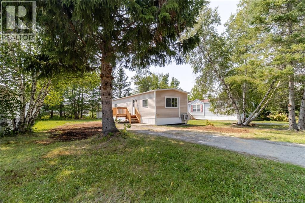 31 Ramsey Street, Lincoln, New Brunswick  E3B 6X1 - Photo 3 - NB124419