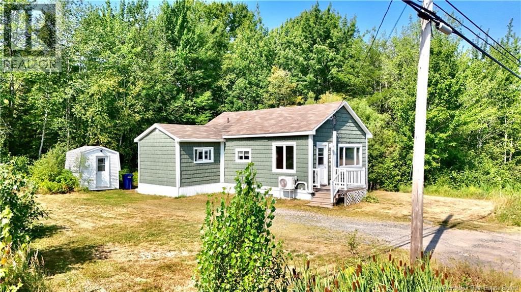 2290 Miramichi Avenue, Bathurst, New Brunswick  E2A 6H6 - Photo 1 - NB124866
