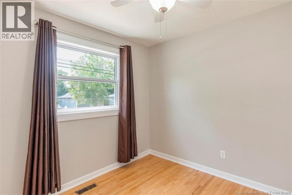 135 Bessborough Avenue, Moncton, New Brunswick  E1E 1P8 - Photo 18 - NB124915
