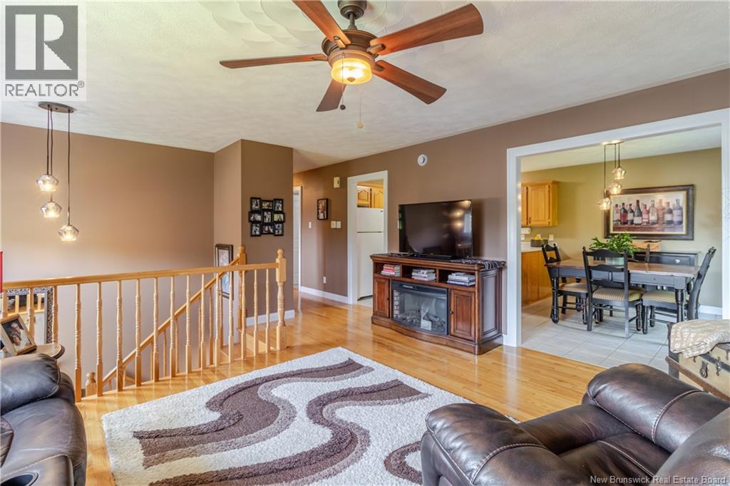 4 Dewitt Acres, Fredericton, New Brunswick  E3A 6S2 - Photo 25 - NB123911