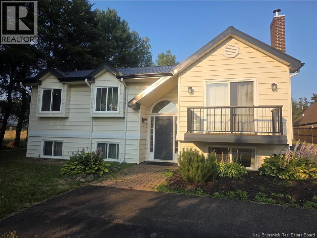 1828 Amirault Street, Dieppe, New Brunswick  E1A 7J8 - Photo 10 - NB124953