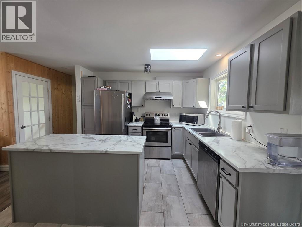 1828 Amirault Street, Dieppe, New Brunswick  E1A 7J8 - Photo 13 - NB124953