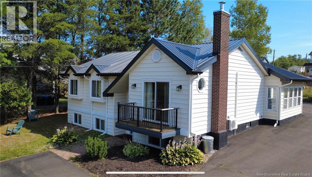 1828 Amirault Street, Dieppe, New Brunswick  E1A 7J8 - Photo 3 - NB124953
