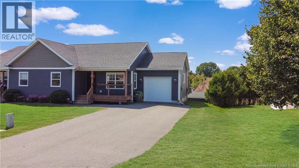 10 Lakefield Court, Saint John, New Brunswick  E2J 5B3 - Photo 3 - NB124948