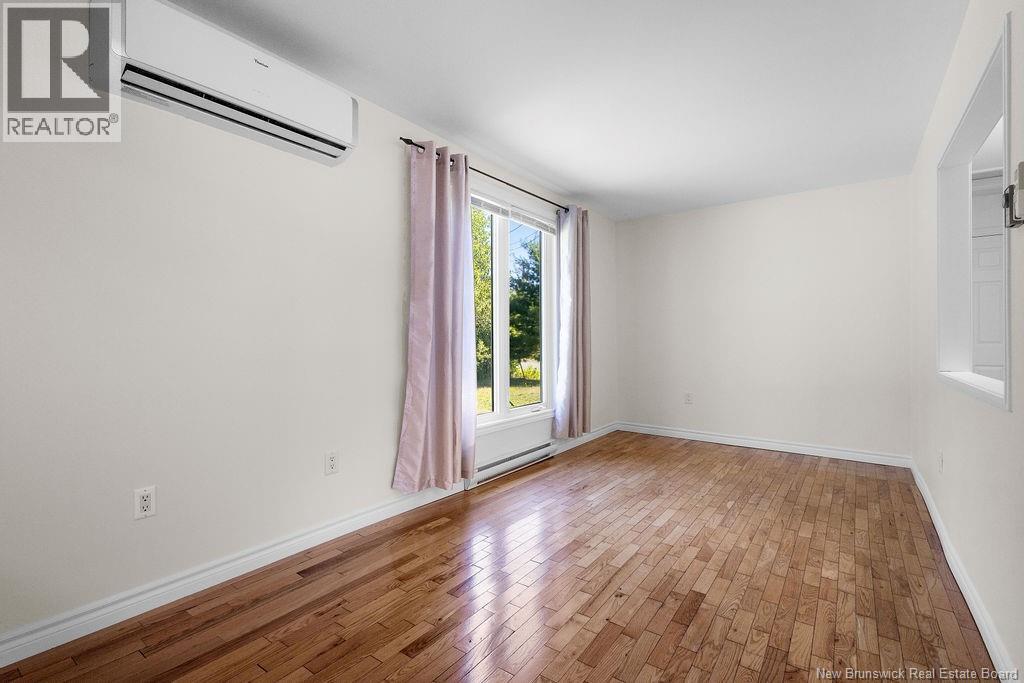 559 Beaverbrook Road, Miramichi, New Brunswick  E1V 4R4 - Photo 11 - NB125010
