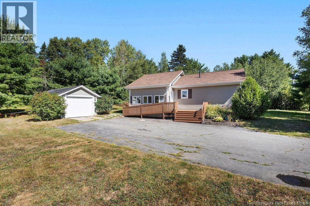 559 Beaverbrook Road, Miramichi, New Brunswick  E1V 4R4 - Photo 25 - NB125010