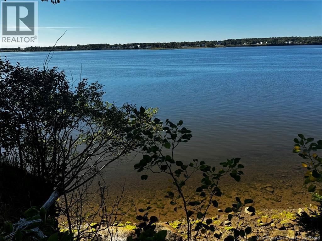 352 HWY 11, Lower Newcastle, New Brunswick