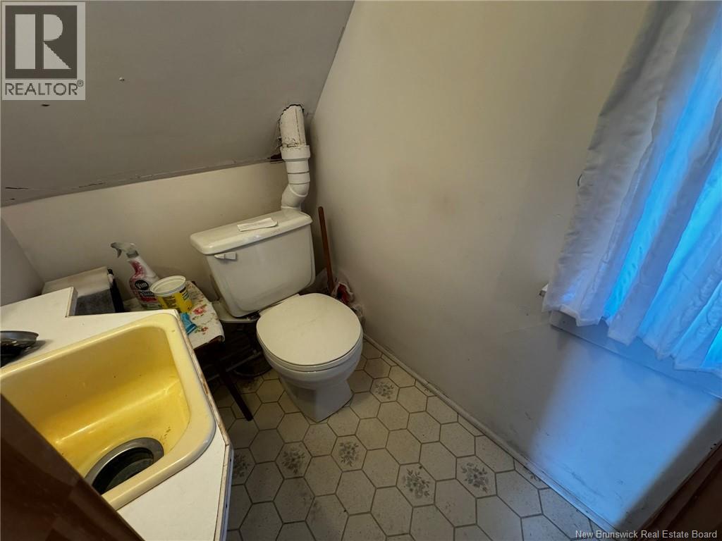 352 Hwy 11, Lower Newcastle, New Brunswick  E1V 7G1 - Photo 20 - NB125040